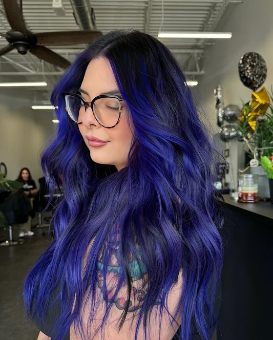 15 Must-Try Midnight Blue Hair Color Styles