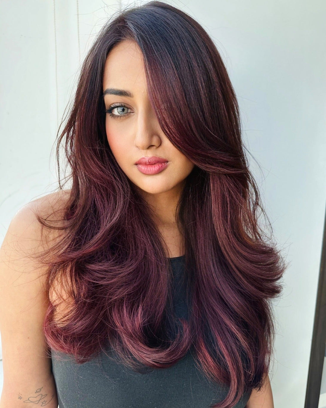 15 Burgundy Balayage Hair Color Makeovers That Wow