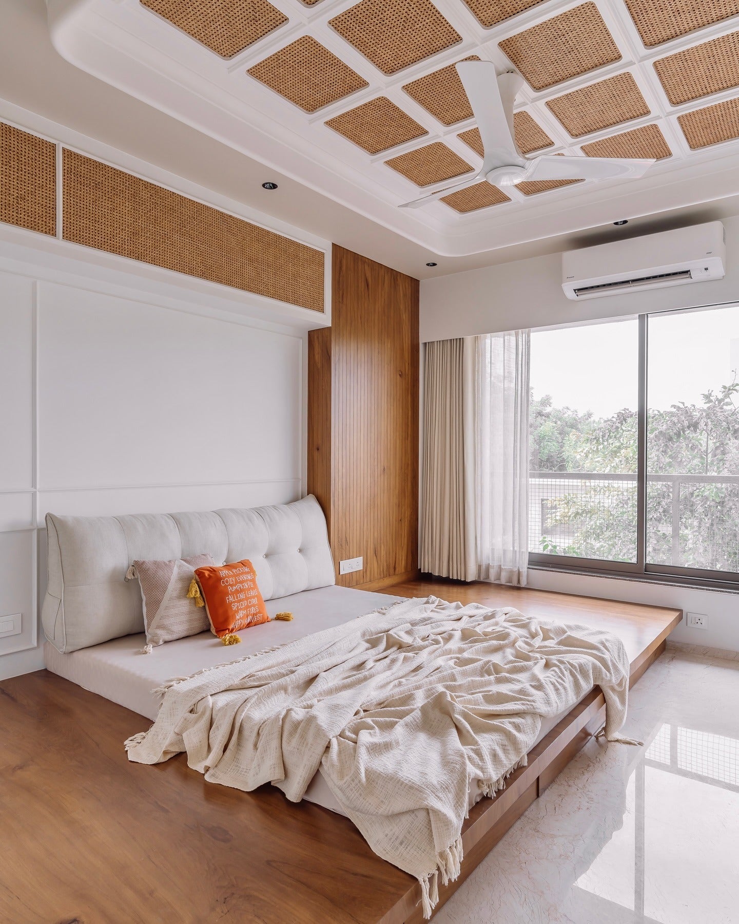15 Elegant Guest Bedroom Ideas for 2025 – DreamBundles