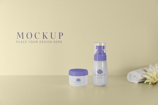Free Beautiful Hygiene Product Packaging Mockup Psd