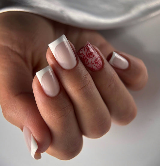 15 Elegant Wedding Nail Ideas with Soft, Clean Details