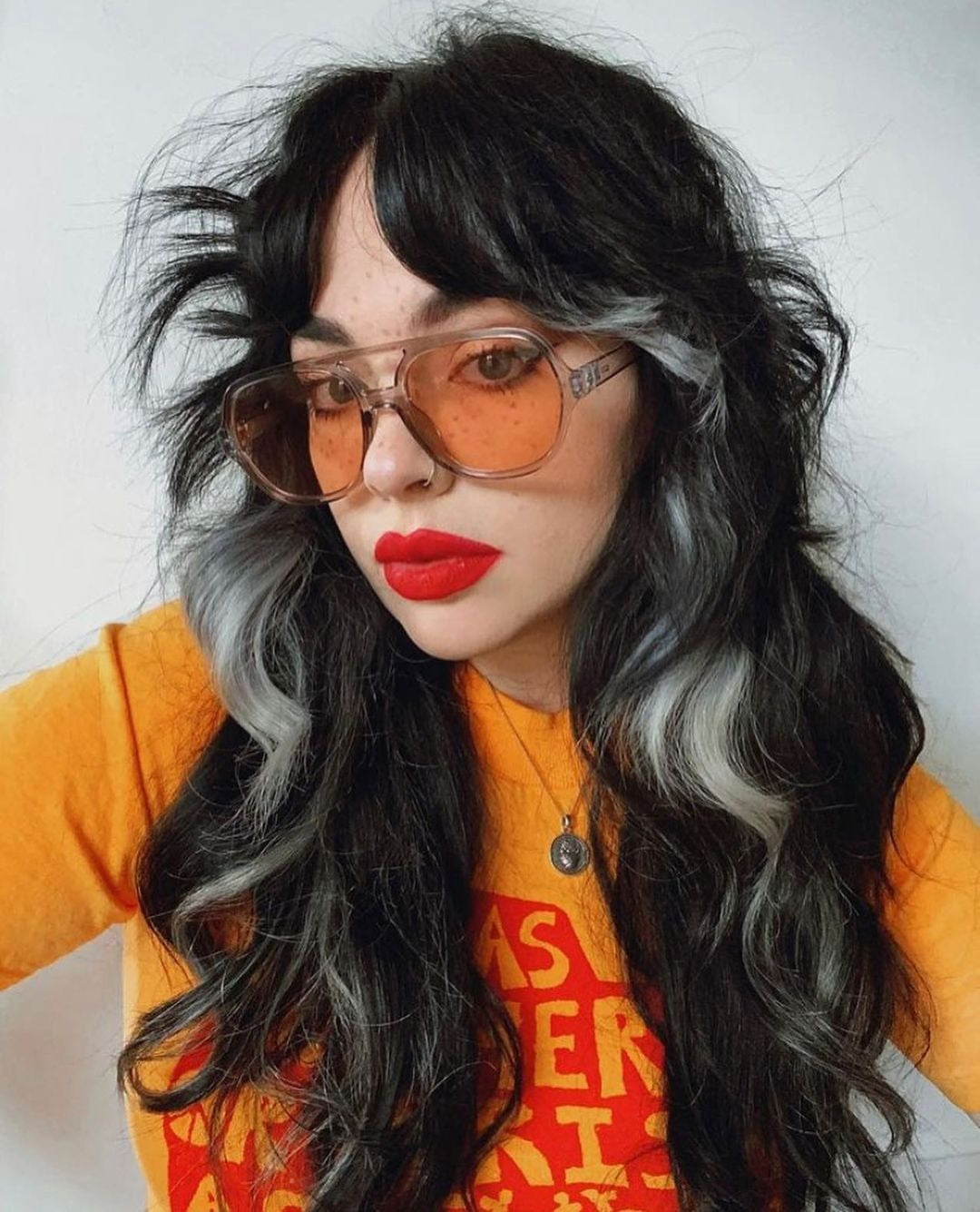 15 Beautiful Wavy Hairstyles for Any Occasion