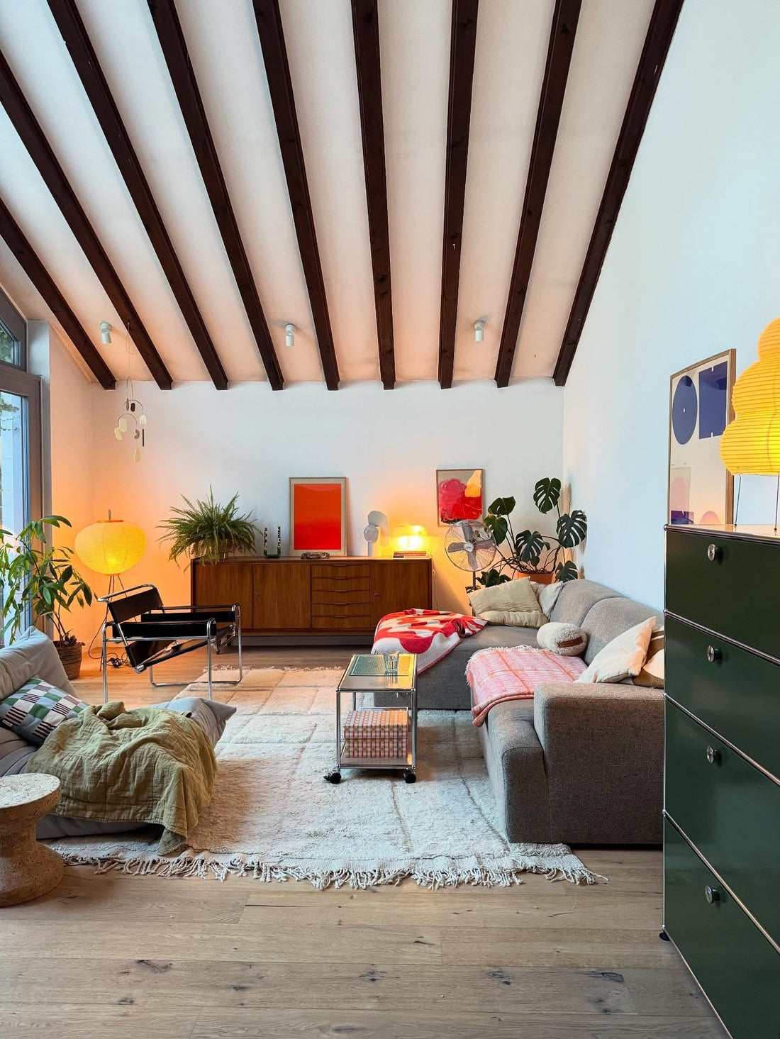 15 Cool Living Room Ideas That Feel Effortlessly Elegant 🌿