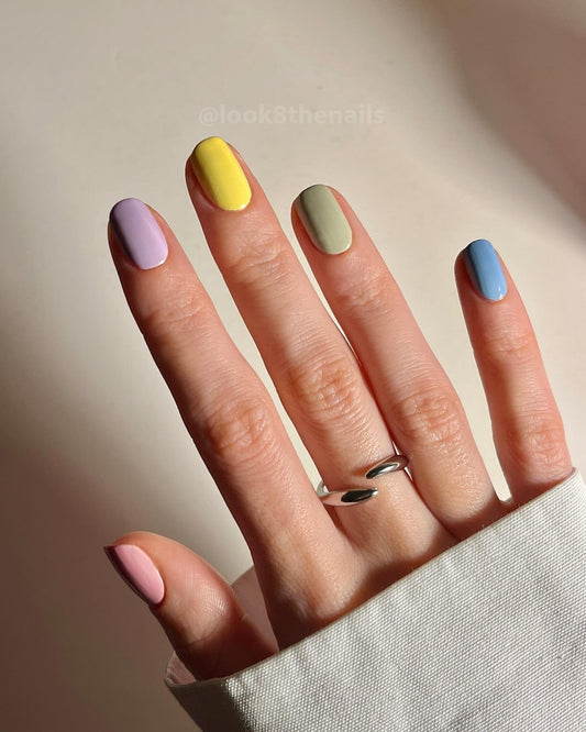 15 Must-Try Color-Based Nail Ideas 2026