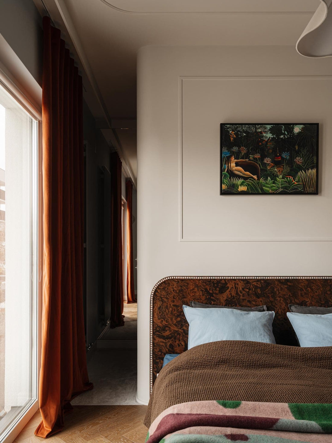 15 Effortless Basic Bedroom Ideas 2026