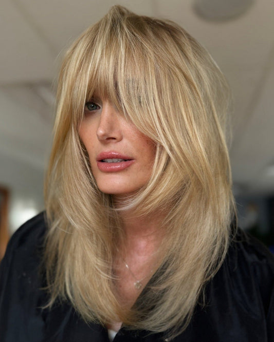 15 Popular Straight Hairstyles with Bangs for 2025