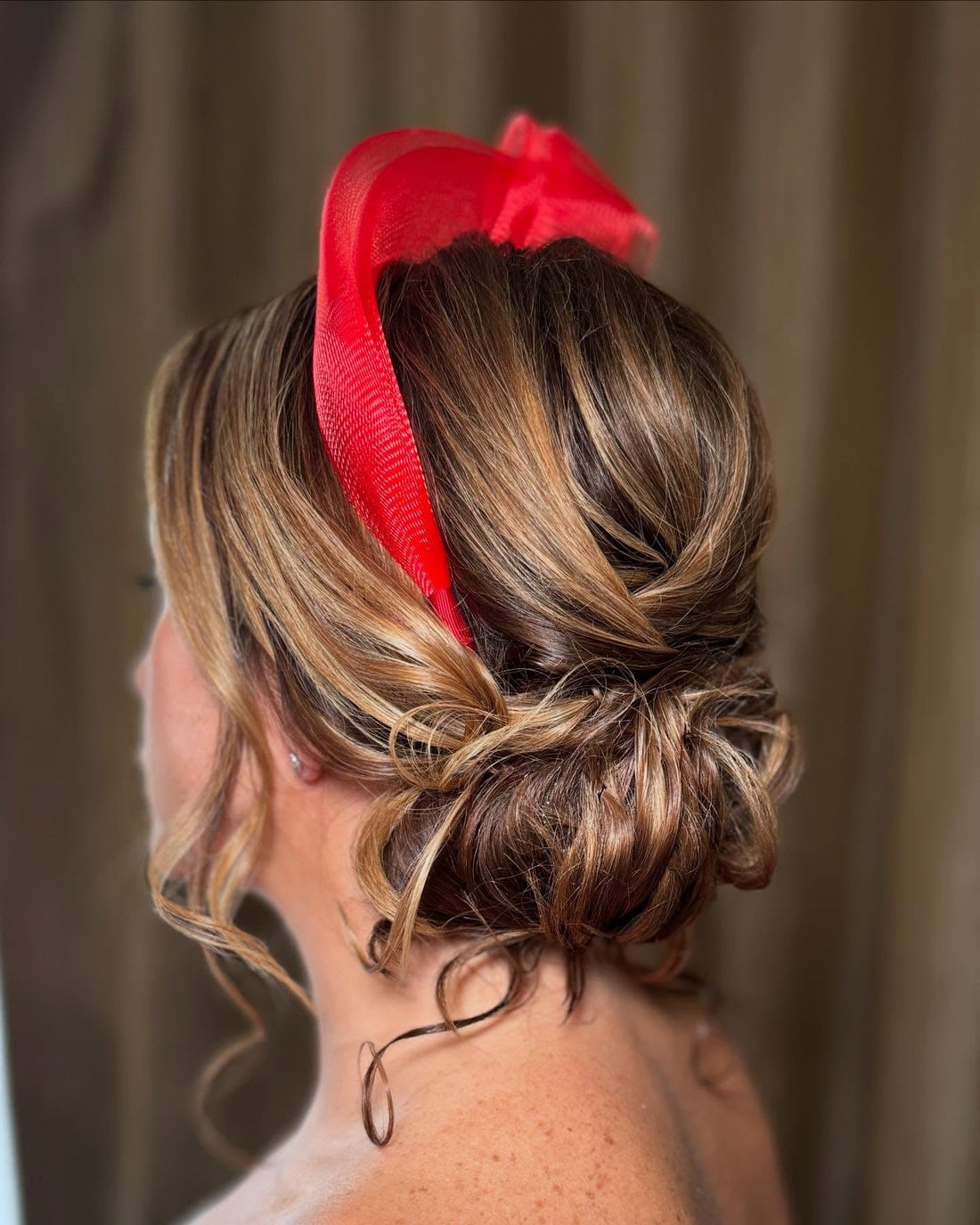 15 Polished Yet Playful Messy Bun Hairstyles for 2025