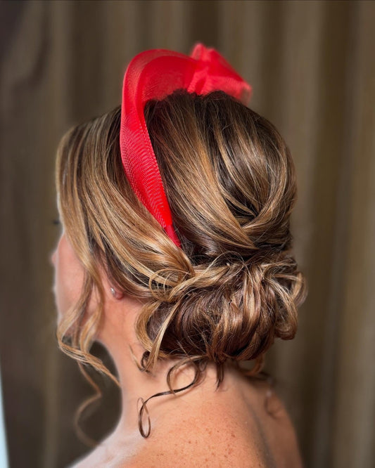 15 Polished Yet Playful Messy Bun Hairstyles for 2025