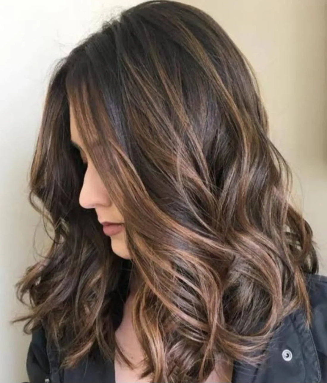 15 Dark Blonde Hair Color with Highlights for 2026