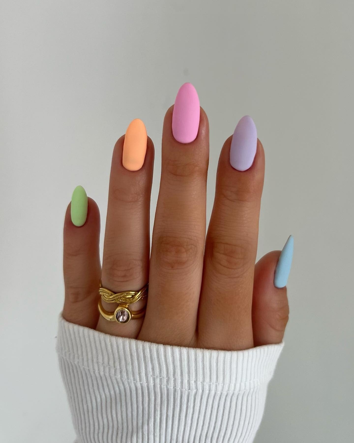 15 Gorgeous Pastel Nail Ideas for 2026 – DreamBundles