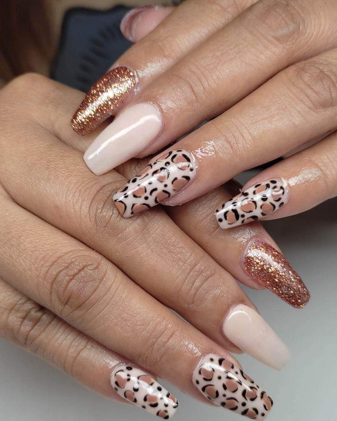 15 Striking Cheetah Print Nail Ideas for Confident Style