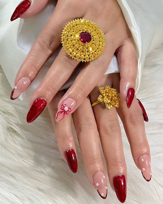 15 Chic and Simple Cute Almond Nail Ideas for 2025