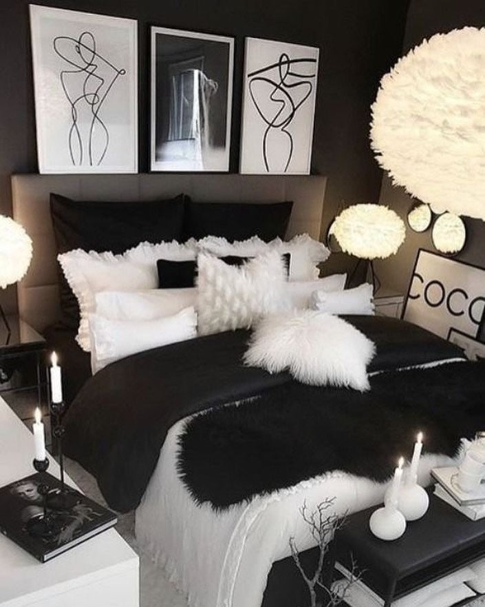 15 Cozy Yet Stylish Black Bedroom Ideas