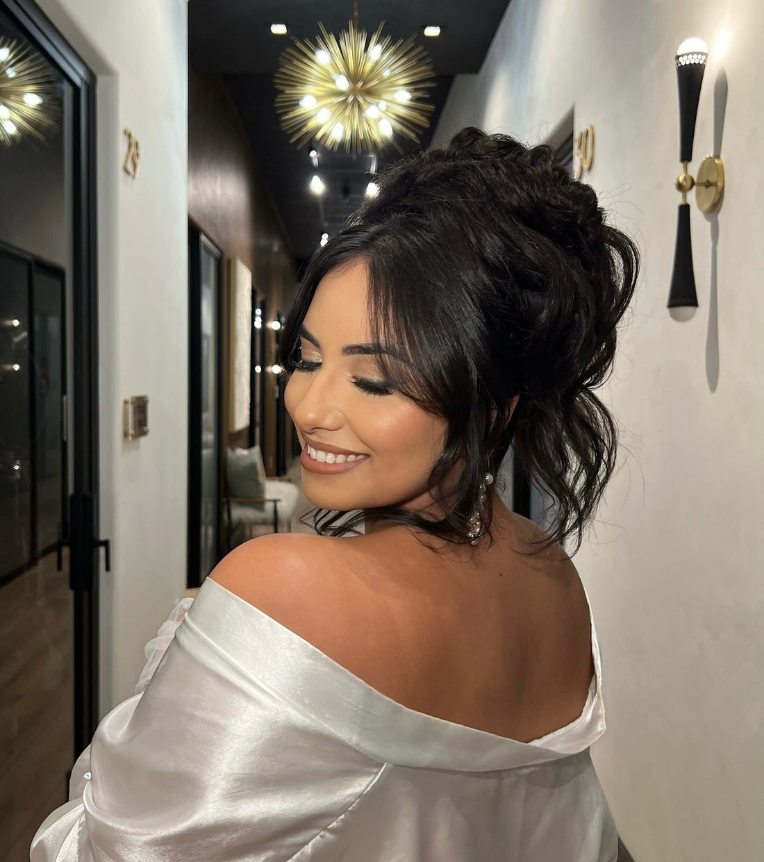 15 Modern Updo Hairstyles with Timeless Vibes