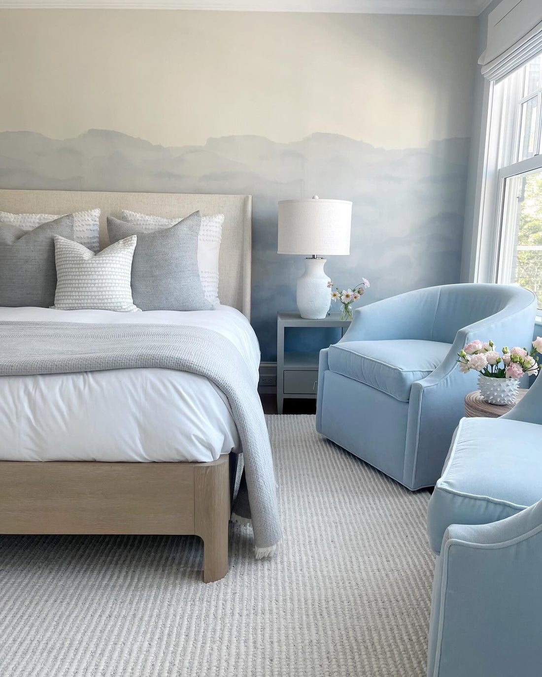 15 Trending Grey Carpet Bedroom Ideas for 2025