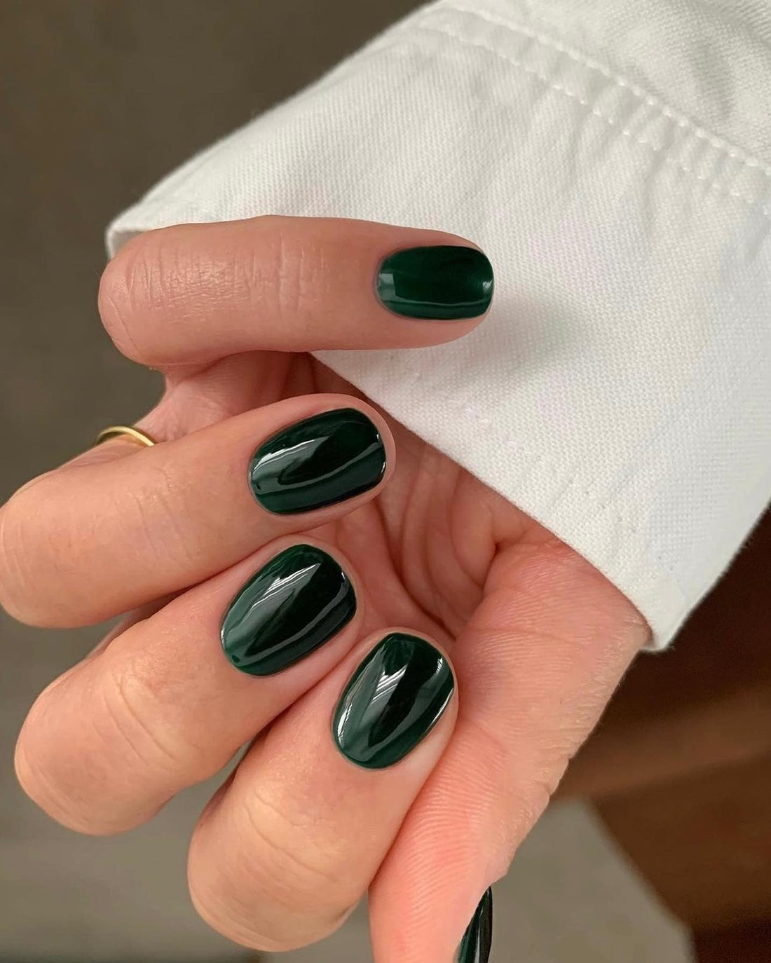 15 Best Green Christmas Nail Ideas 2026