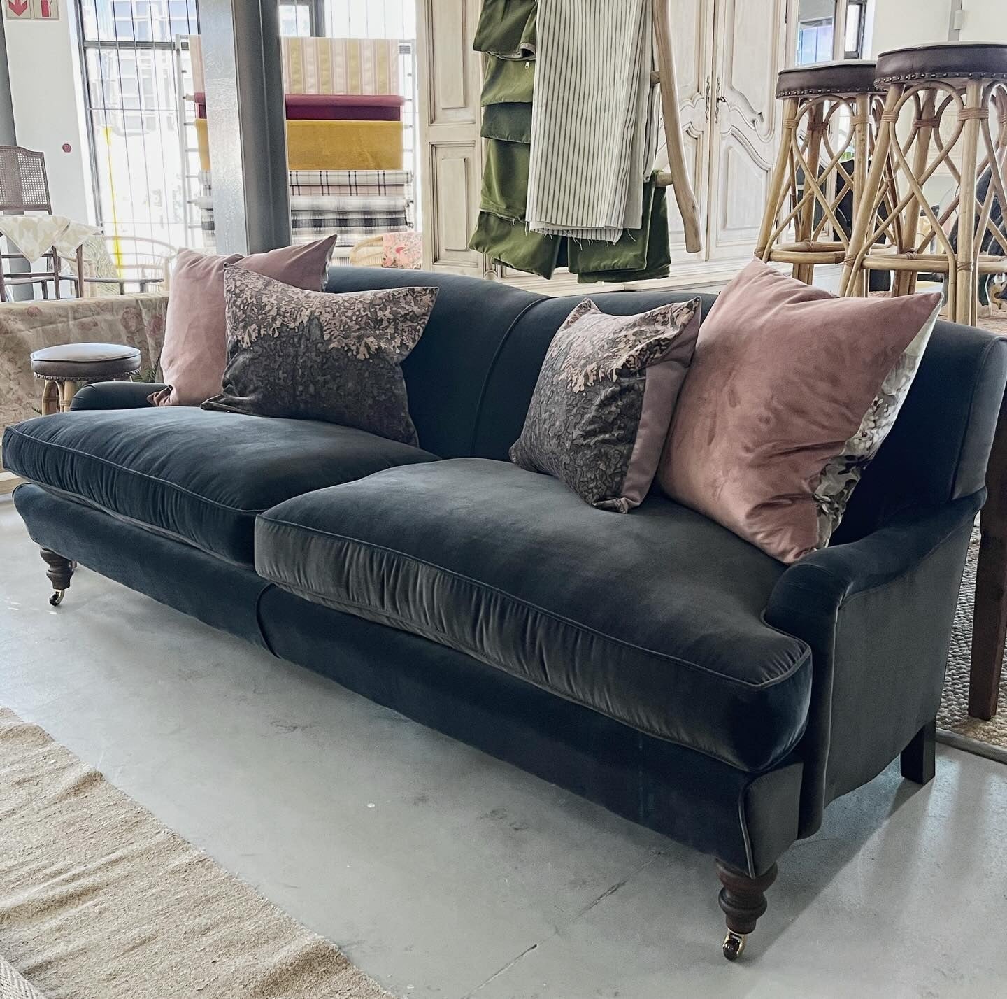 15 Charcoal Sofa Living Room Ideas Trending in 2026 – DreamBundles