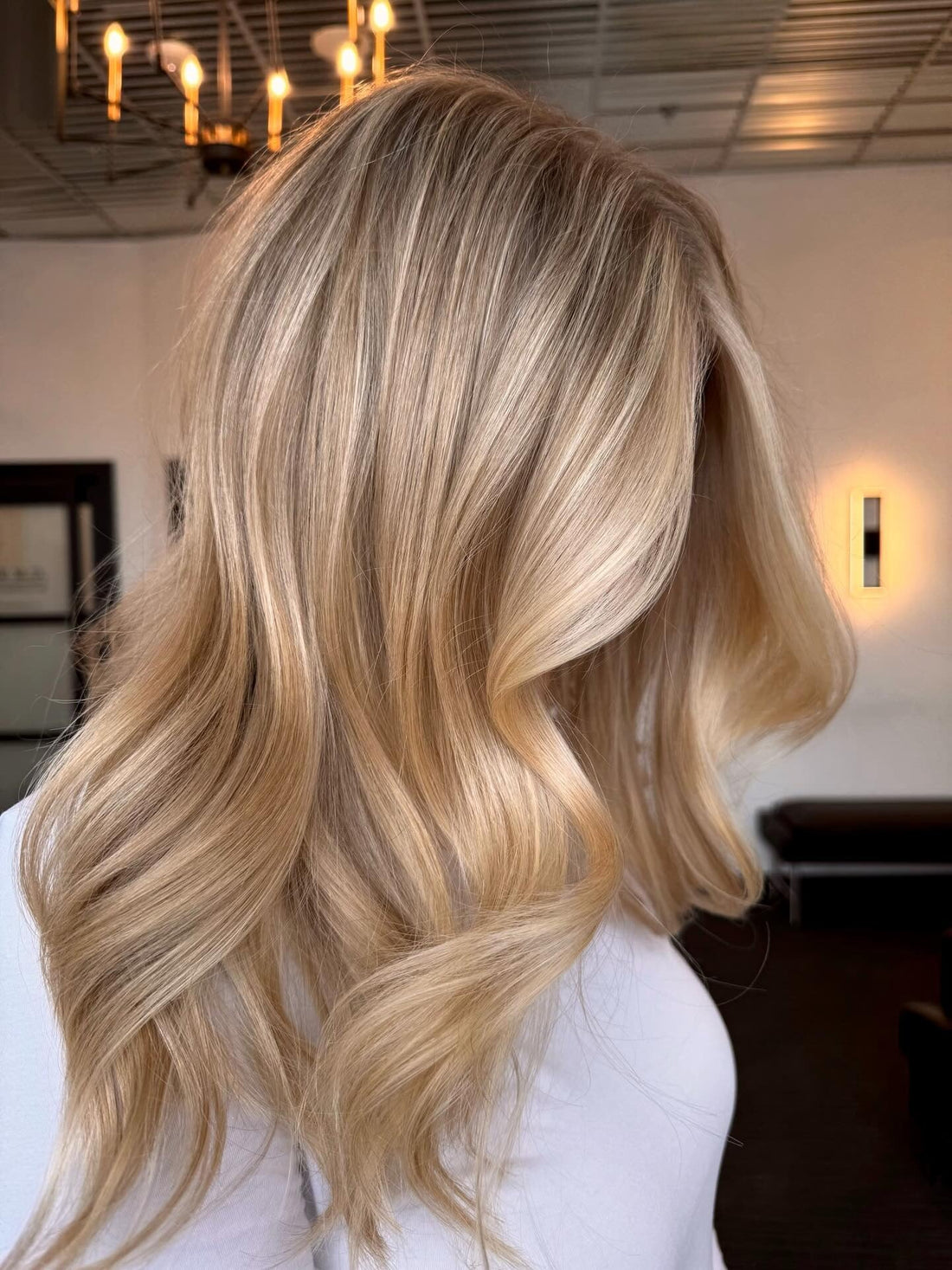15 Modern Blonde Highlights Hair Colors for 2026