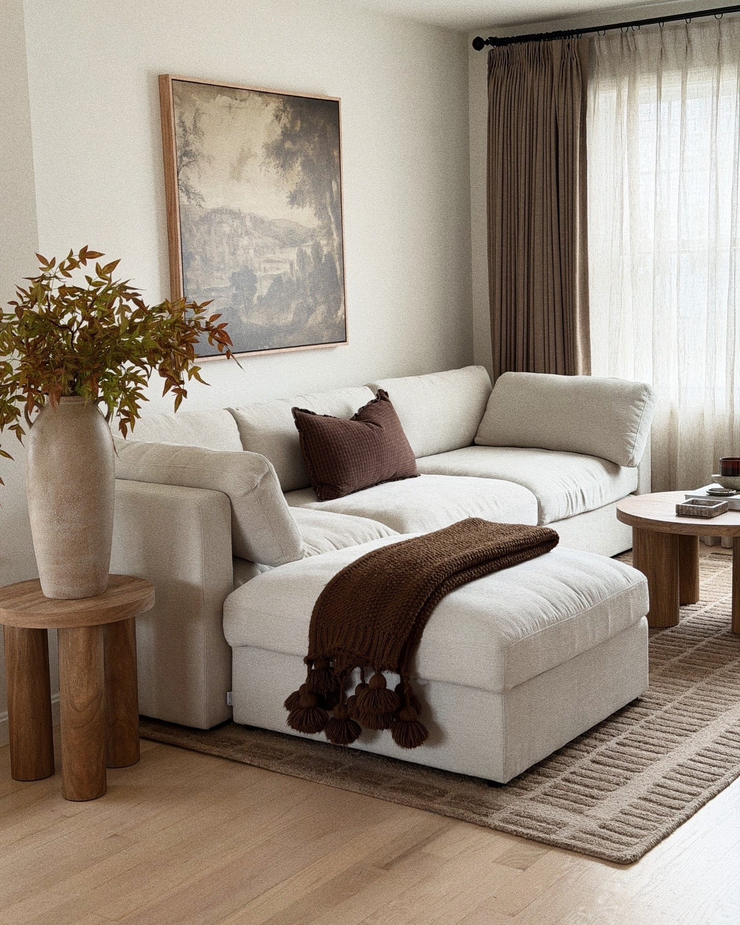 15 White Couch Living Room Ideas for 2026 – DreamBundles