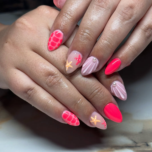 15 Trend-Ready Beachy Nail Ideas for Summer 2025 🌺