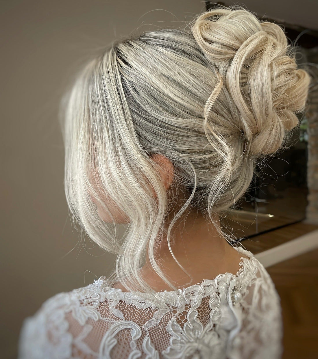 15 Fresh Winter Hairstyles for 2026