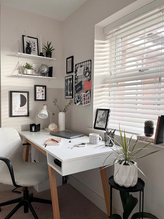 15 Cozy Office Ideas for Small Space That Spark Creativity ✍️