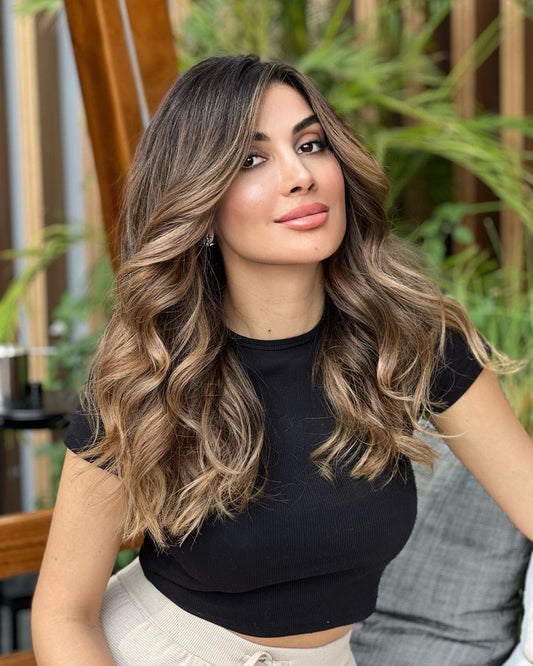 15 Modern Honey Hair Color Styles for 2025