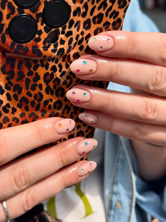 15 Must-Try Nails With Gems 2026