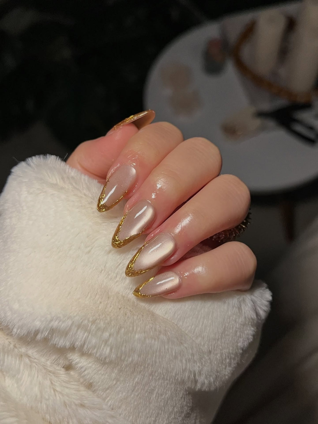 15 Best Almond Cat Eye Nail Ideas 2026