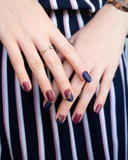 15 Minimal Nail Ideas 2026