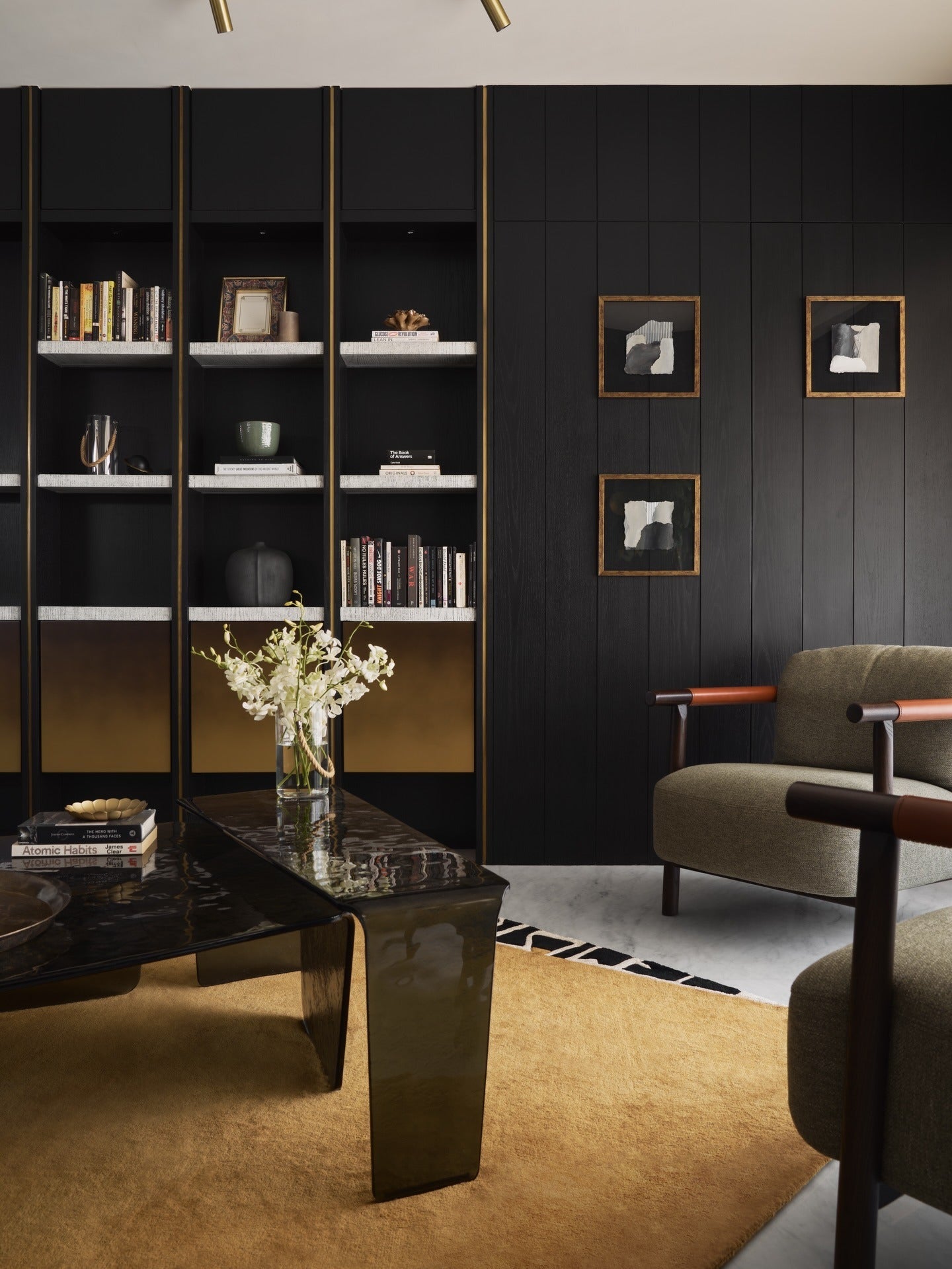 15 Timeless Black Wall Living Room Ideas for 2026 – DreamBundles