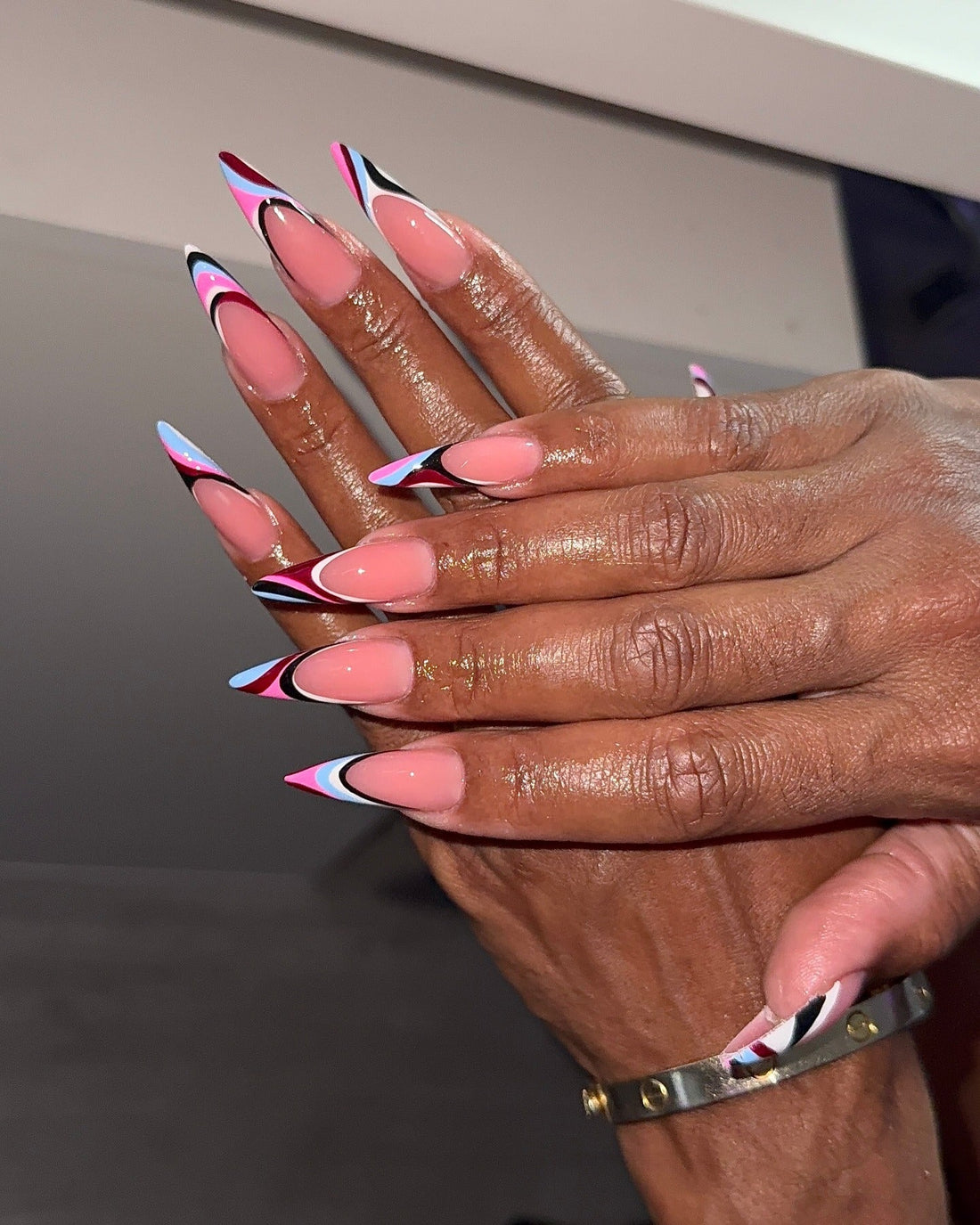 15 Black and Glitter Nail Ideas for Statement Nails