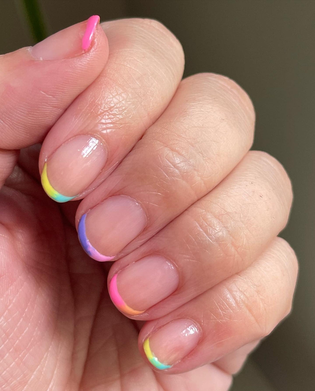 15 Trendy Micro French Tip Nail Ideas 2026