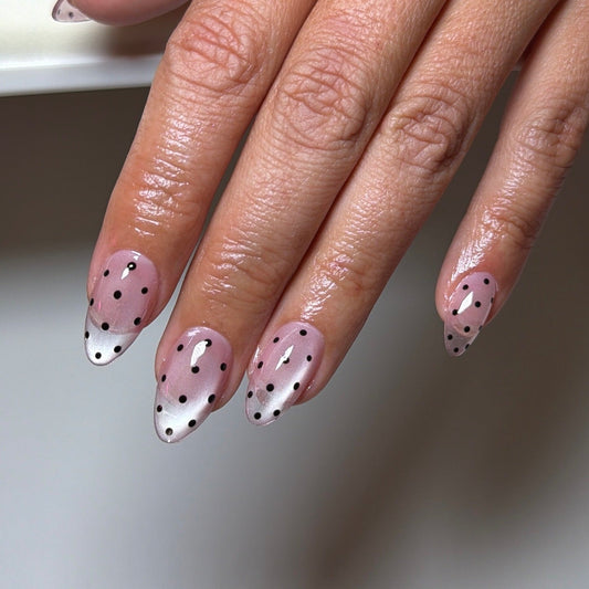 15 Must-Try Short Almond Nail Ideas for 2026