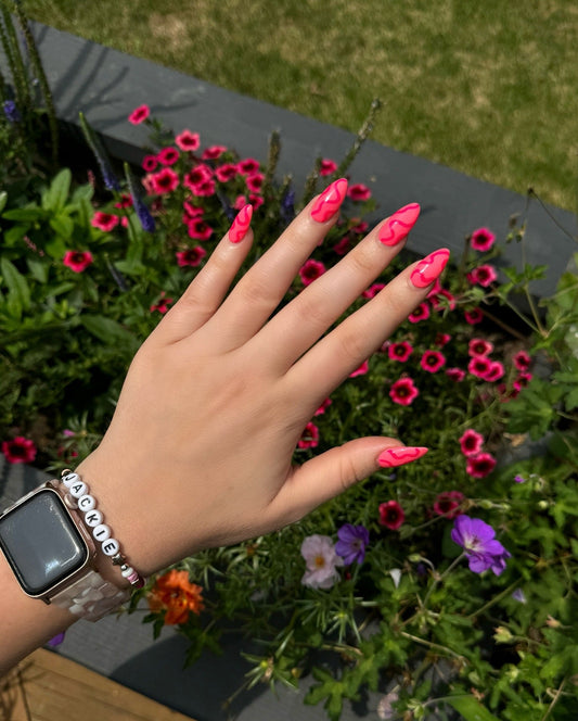 15 Best June Nail Ideas 2026