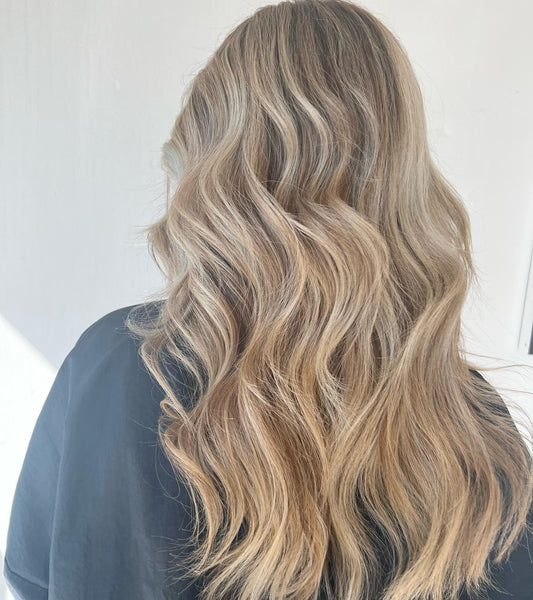 15 Chic Fall Blonde Hair Color Looks 2026