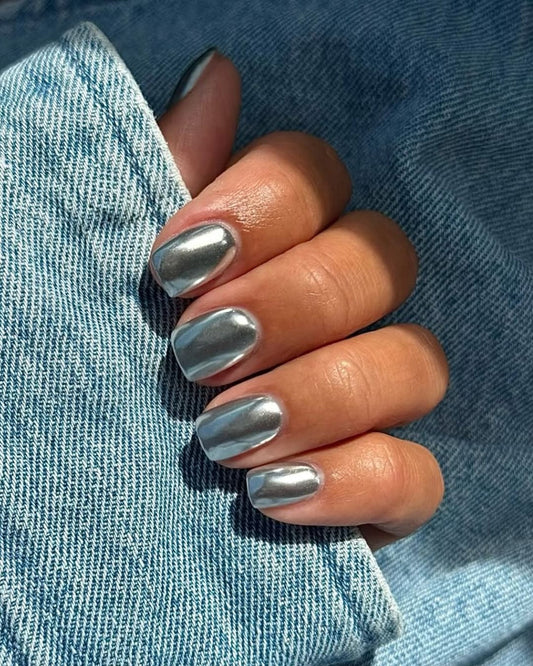 15 Stunning Chrome Nail Ideas 2026