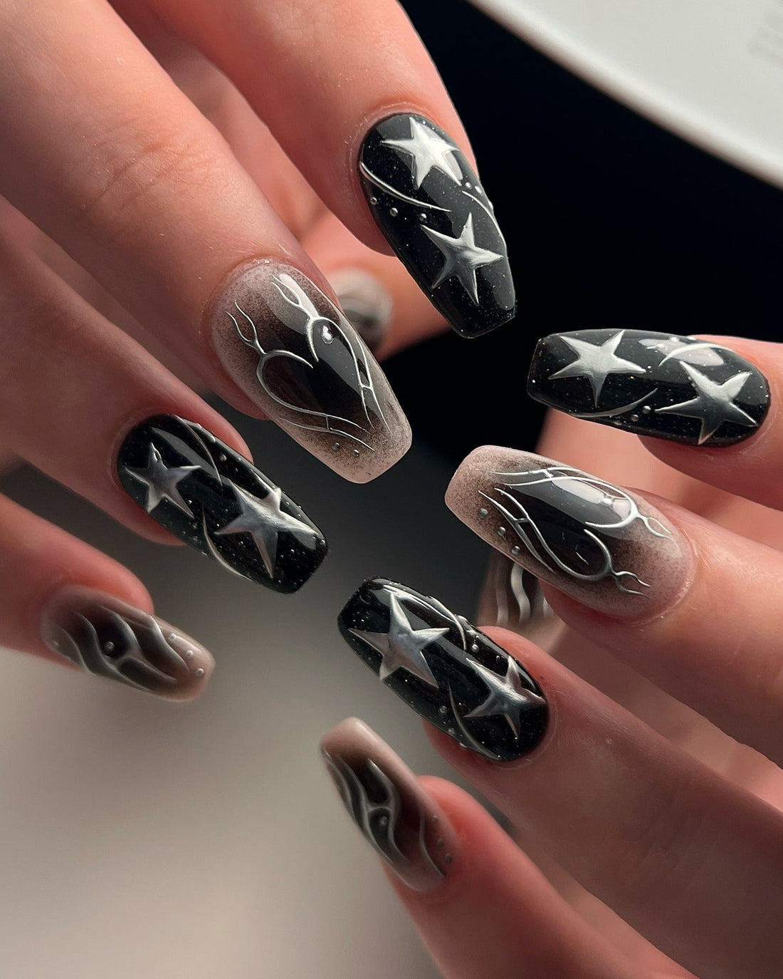 15 Stunning Silver and Black Nail Ideas for 2025 Style Goals