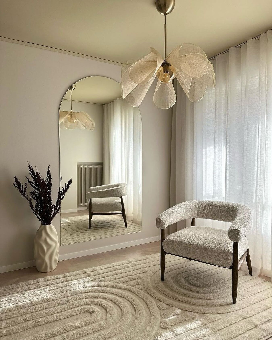 15 Luxury Living Room Mirror Ideas 2026