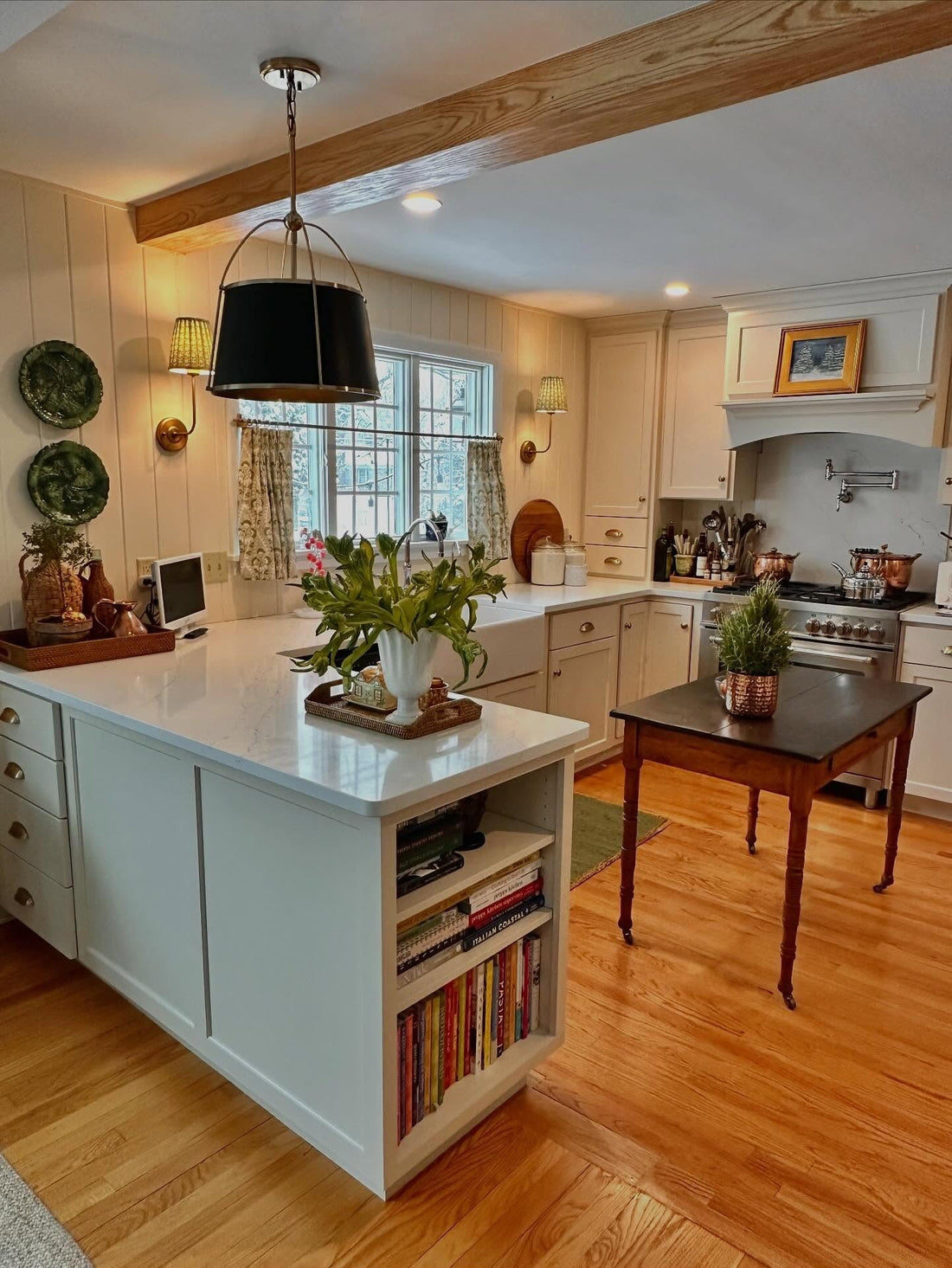 15 Best English Style Kitchen Ideas for 2026 Trends – DreamBundles