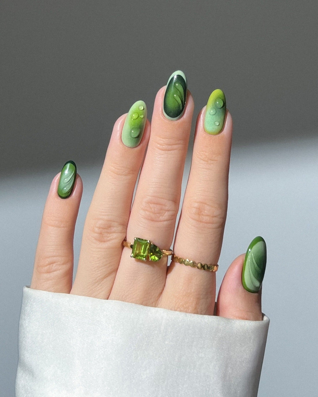 15 Chic St Patricks Day Nail Ideas 2026