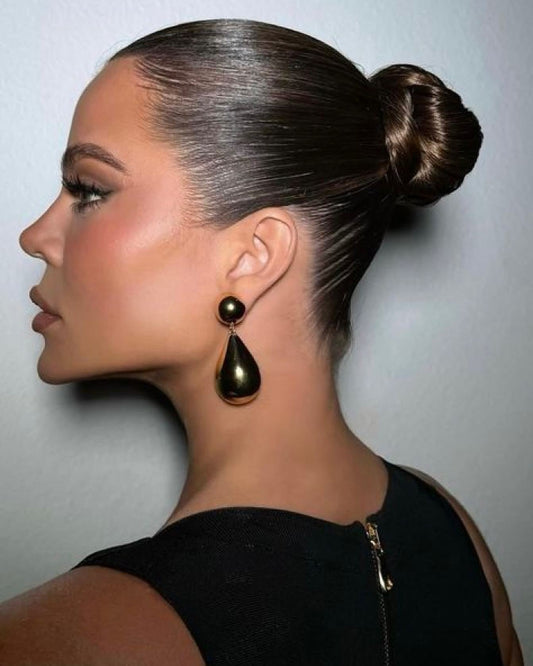 15 Sleek Hairstyles for Effortless Elegance