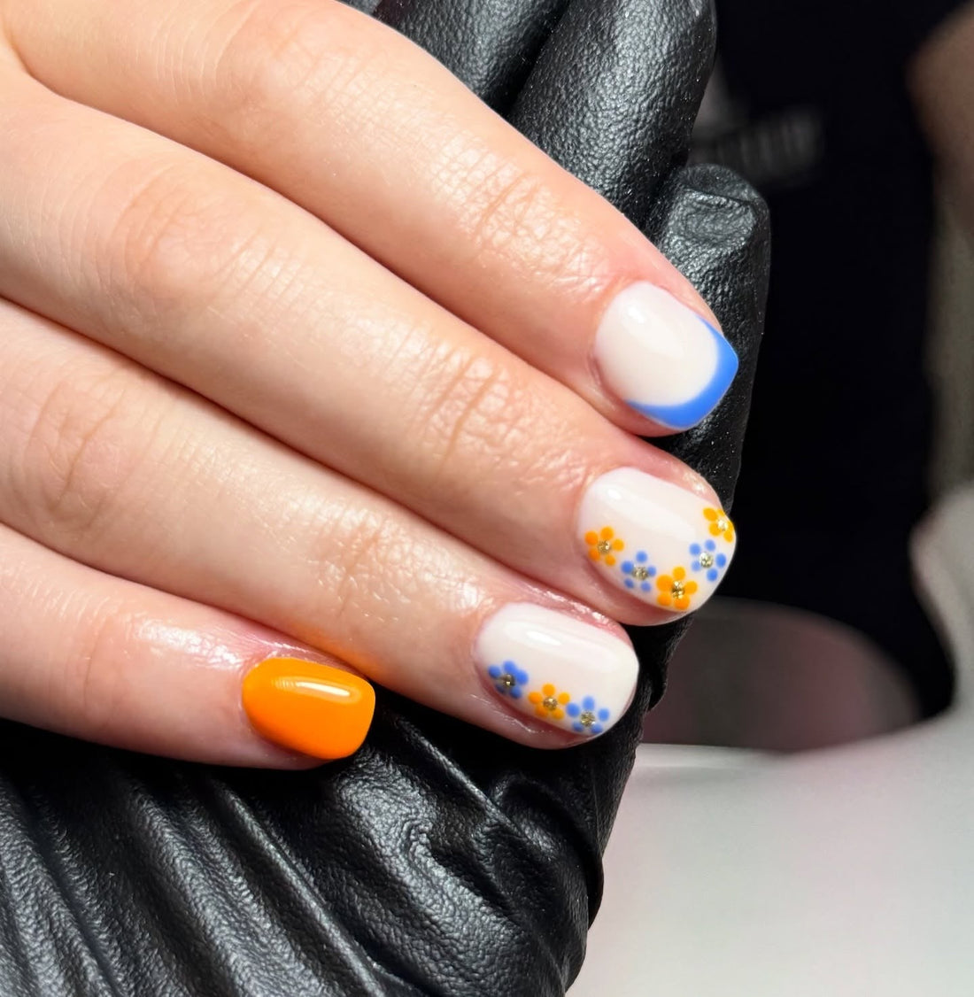 15 Must-Try Orange Blue Nails 2026