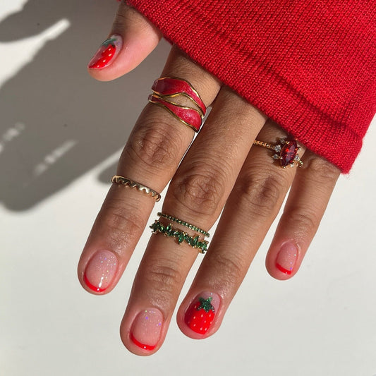 15 Best Fruit Nail Ideas for a Refreshing Manicure 🍊