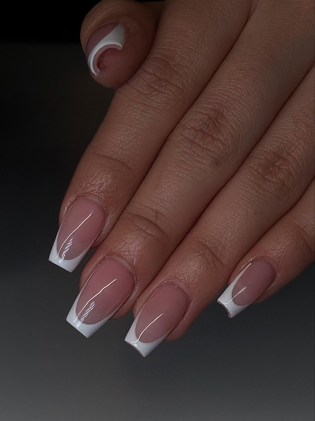 15 Coffin French Tip Nail Ideas 2026