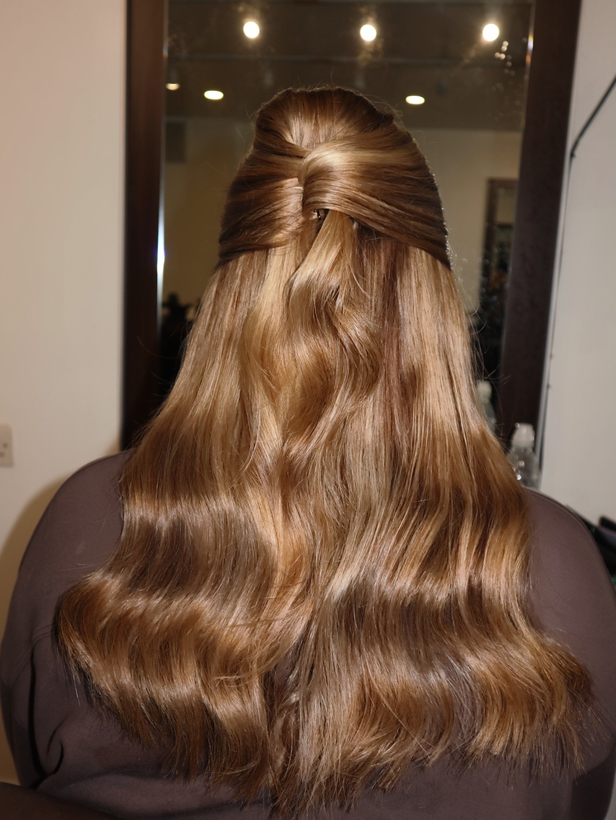 15 Simple Hairstyles Trending in 2026 – DreamBundles