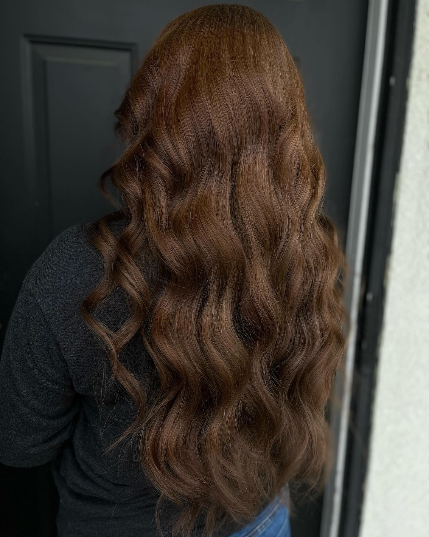 15 Warm Chestnut Hair Color Guide 2026 – DreamBundles