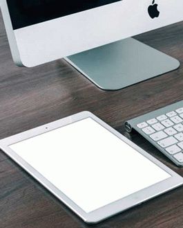 Free Apple Ipad On The Office Desk Template