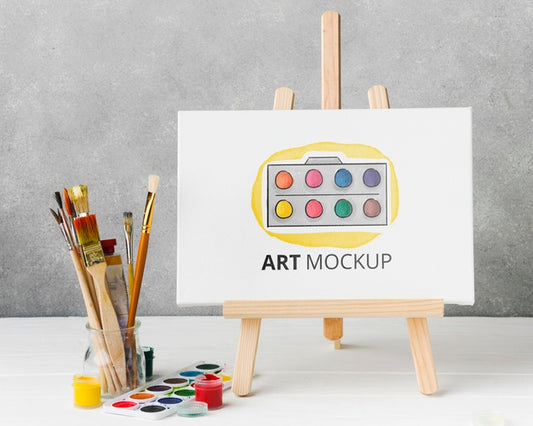 Free Arrangement With Canvas And Watercolors Psd