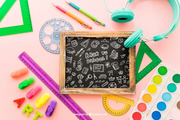 Free Art Concept With Slate And Rulers Psd